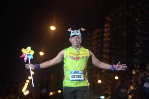 BIB: 40280
                            <button type="button" onclick="openModal(16981398)" class="btn btn-primary btn-sm float-right btn-popup" data-toggle="modal" data-target=".modal-high-quality">
                        <i class="fas fa-shopping-cart"></i> Add to Cart
                    </button>
                                            <button type="button" onclick="isThisMe(16981398, true)" class="btn btn-success btn-sm float-right btn-popup btn-isme hidden" data-toggle="tooltip" data-placement="bottom" title="นี่คือรูปของคุณใช่ไหม คลิกที่นี่เพื่อเอาเข้าอัลบั้ม">
                        <i class="fas fa-plus"></i> Add to album
                    </button>
                    <button type="button" onclick="isThisMe(16981398, false)" class="btn btn-warning btn-sm float-right btn-popup btn-isnotme hidden">
                        <i class="fas fa-ban"></i> Remove from album
                    </button>