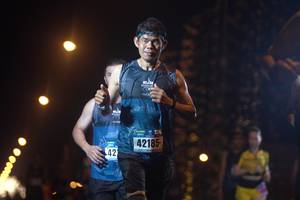 BIB: 42185
                            <button type="button" onclick="openModal(16997884)" class="btn btn-primary btn-sm float-right btn-popup" data-toggle="modal" data-target=".modal-high-quality">
                        <i class="fas fa-shopping-cart"></i> Add to Cart
                    </button>
                                            <button type="button" onclick="isThisMe(16997884, true)" class="btn btn-success btn-sm float-right btn-popup btn-isme hidden" data-toggle="tooltip" data-placement="bottom" title="นี่คือรูปของคุณใช่ไหม คลิกที่นี่เพื่อเอาเข้าอัลบั้ม">
                        <i class="fas fa-plus"></i> Add to album
                    </button>
                    <button type="button" onclick="isThisMe(16997884, false)" class="btn btn-warning btn-sm float-right btn-popup btn-isnotme hidden">
                        <i class="fas fa-ban"></i> Remove from album
                    </button>