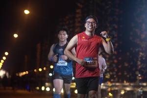 BIB: 2682, 41969
                            <button type="button" onclick="openModal(16940838)" class="btn btn-primary btn-sm float-right btn-popup" data-toggle="modal" data-target=".modal-high-quality">
                        <i class="fas fa-shopping-cart"></i> Add to Cart
                    </button>
                                            <button type="button" onclick="isThisMe(16940838, true)" class="btn btn-success btn-sm float-right btn-popup btn-isme hidden" data-toggle="tooltip" data-placement="bottom" title="นี่คือรูปของคุณใช่ไหม คลิกที่นี่เพื่อเอาเข้าอัลบั้ม">
                        <i class="fas fa-plus"></i> Add to album
                    </button>
                    <button type="button" onclick="isThisMe(16940838, false)" class="btn btn-warning btn-sm float-right btn-popup btn-isnotme hidden">
                        <i class="fas fa-ban"></i> Remove from album
                    </button>