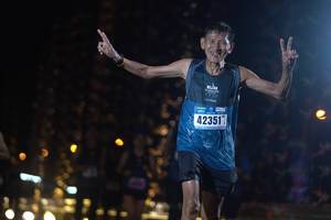 BIB: 42351, 
                            <button type="button" onclick="openModal(17012027)" class="btn btn-primary btn-sm float-right btn-popup" data-toggle="modal" data-target=".modal-high-quality">
                        <i class="fas fa-shopping-cart"></i> Add to Cart
                    </button>
                                            <button type="button" onclick="isThisMe(17012027, true)" class="btn btn-success btn-sm float-right btn-popup btn-isme hidden" data-toggle="tooltip" data-placement="bottom" title="นี่คือรูปของคุณใช่ไหม คลิกที่นี่เพื่อเอาเข้าอัลบั้ม">
                        <i class="fas fa-plus"></i> Add to album
                    </button>
                    <button type="button" onclick="isThisMe(17012027, false)" class="btn btn-warning btn-sm float-right btn-popup btn-isnotme hidden">
                        <i class="fas fa-ban"></i> Remove from album
                    </button>