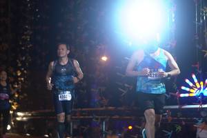 BIB: 429, 4203
                            <button type="button" onclick="openModal(16981527)" class="btn btn-primary btn-sm float-right btn-popup" data-toggle="modal" data-target=".modal-high-quality">
                        <i class="fas fa-shopping-cart"></i> Add to Cart
                    </button>
                                            <button type="button" onclick="isThisMe(16981527, true)" class="btn btn-success btn-sm float-right btn-popup btn-isme hidden" data-toggle="tooltip" data-placement="bottom" title="นี่คือรูปของคุณใช่ไหม คลิกที่นี่เพื่อเอาเข้าอัลบั้ม">
                        <i class="fas fa-plus"></i> Add to album
                    </button>
                    <button type="button" onclick="isThisMe(16981527, false)" class="btn btn-warning btn-sm float-right btn-popup btn-isnotme hidden">
                        <i class="fas fa-ban"></i> Remove from album
                    </button>