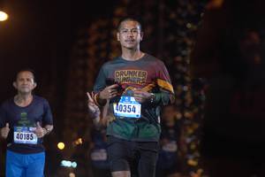 BIB: 40354, 40185
                            <button type="button" onclick="openModal(16975065)" class="btn btn-primary btn-sm float-right btn-popup" data-toggle="modal" data-target=".modal-high-quality">
                        <i class="fas fa-shopping-cart"></i> Add to Cart
                    </button>
                                            <button type="button" onclick="isThisMe(16975065, true)" class="btn btn-success btn-sm float-right btn-popup btn-isme hidden" data-toggle="tooltip" data-placement="bottom" title="นี่คือรูปของคุณใช่ไหม คลิกที่นี่เพื่อเอาเข้าอัลบั้ม">
                        <i class="fas fa-plus"></i> Add to album
                    </button>
                    <button type="button" onclick="isThisMe(16975065, false)" class="btn btn-warning btn-sm float-right btn-popup btn-isnotme hidden">
                        <i class="fas fa-ban"></i> Remove from album
                    </button>