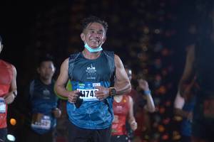 BIB: 2012, 1749
                            <button type="button" onclick="openModal(17018754)" class="btn btn-primary btn-sm float-right btn-popup" data-toggle="modal" data-target=".modal-high-quality">
                        <i class="fas fa-shopping-cart"></i> Add to Cart
                    </button>
                                            <button type="button" onclick="isThisMe(17018754, true)" class="btn btn-success btn-sm float-right btn-popup btn-isme hidden" data-toggle="tooltip" data-placement="bottom" title="นี่คือรูปของคุณใช่ไหม คลิกที่นี่เพื่อเอาเข้าอัลบั้ม">
                        <i class="fas fa-plus"></i> Add to album
                    </button>
                    <button type="button" onclick="isThisMe(17018754, false)" class="btn btn-warning btn-sm float-right btn-popup btn-isnotme hidden">
                        <i class="fas fa-ban"></i> Remove from album
                    </button>