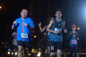 BIB: 42986, 44357
                            <button type="button" onclick="openModal(17004534)" class="btn btn-primary btn-sm float-right btn-popup" data-toggle="modal" data-target=".modal-high-quality">
                        <i class="fas fa-shopping-cart"></i> Add to Cart
                    </button>
                                            <button type="button" onclick="isThisMe(17004534, true)" class="btn btn-success btn-sm float-right btn-popup btn-isme hidden" data-toggle="tooltip" data-placement="bottom" title="นี่คือรูปของคุณใช่ไหม คลิกที่นี่เพื่อเอาเข้าอัลบั้ม">
                        <i class="fas fa-plus"></i> Add to album
                    </button>
                    <button type="button" onclick="isThisMe(17004534, false)" class="btn btn-warning btn-sm float-right btn-popup btn-isnotme hidden">
                        <i class="fas fa-ban"></i> Remove from album
                    </button>