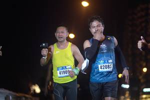 BIB: 41909, 42083
                            <button type="button" onclick="openModal(16978952)" class="btn btn-primary btn-sm float-right btn-popup" data-toggle="modal" data-target=".modal-high-quality">
                        <i class="fas fa-shopping-cart"></i> Add to Cart
                    </button>
                                            <button type="button" onclick="isThisMe(16978952, true)" class="btn btn-success btn-sm float-right btn-popup btn-isme hidden" data-toggle="tooltip" data-placement="bottom" title="นี่คือรูปของคุณใช่ไหม คลิกที่นี่เพื่อเอาเข้าอัลบั้ม">
                        <i class="fas fa-plus"></i> Add to album
                    </button>
                    <button type="button" onclick="isThisMe(16978952, false)" class="btn btn-warning btn-sm float-right btn-popup btn-isnotme hidden">
                        <i class="fas fa-ban"></i> Remove from album
                    </button>