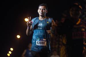 BIB: 43088
                            <button type="button" onclick="openModal(17021705)" class="btn btn-primary btn-sm float-right btn-popup" data-toggle="modal" data-target=".modal-high-quality">
                        <i class="fas fa-shopping-cart"></i> Add to Cart
                    </button>
                                            <button type="button" onclick="isThisMe(17021705, true)" class="btn btn-success btn-sm float-right btn-popup btn-isme hidden" data-toggle="tooltip" data-placement="bottom" title="นี่คือรูปของคุณใช่ไหม คลิกที่นี่เพื่อเอาเข้าอัลบั้ม">
                        <i class="fas fa-plus"></i> Add to album
                    </button>
                    <button type="button" onclick="isThisMe(17021705, false)" class="btn btn-warning btn-sm float-right btn-popup btn-isnotme hidden">
                        <i class="fas fa-ban"></i> Remove from album
                    </button>