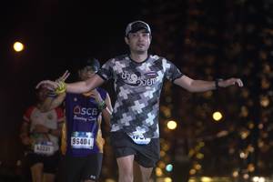 BIB: 96404
                            <button type="button" onclick="openModal(16990336)" class="btn btn-primary btn-sm float-right btn-popup" data-toggle="modal" data-target=".modal-high-quality">
                        <i class="fas fa-shopping-cart"></i> Add to Cart
                    </button>
                                            <button type="button" onclick="isThisMe(16990336, true)" class="btn btn-success btn-sm float-right btn-popup btn-isme hidden" data-toggle="tooltip" data-placement="bottom" title="นี่คือรูปของคุณใช่ไหม คลิกที่นี่เพื่อเอาเข้าอัลบั้ม">
                        <i class="fas fa-plus"></i> Add to album
                    </button>
                    <button type="button" onclick="isThisMe(16990336, false)" class="btn btn-warning btn-sm float-right btn-popup btn-isnotme hidden">
                        <i class="fas fa-ban"></i> Remove from album
                    </button>