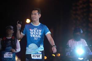 BIB: 2021, 42755, 41760
                            <button type="button" onclick="openModal(16986629)" class="btn btn-primary btn-sm float-right btn-popup" data-toggle="modal" data-target=".modal-high-quality">
                        <i class="fas fa-shopping-cart"></i> Add to Cart
                    </button>
                                            <button type="button" onclick="isThisMe(16986629, true)" class="btn btn-success btn-sm float-right btn-popup btn-isme hidden" data-toggle="tooltip" data-placement="bottom" title="นี่คือรูปของคุณใช่ไหม คลิกที่นี่เพื่อเอาเข้าอัลบั้ม">
                        <i class="fas fa-plus"></i> Add to album
                    </button>
                    <button type="button" onclick="isThisMe(16986629, false)" class="btn btn-warning btn-sm float-right btn-popup btn-isnotme hidden">
                        <i class="fas fa-ban"></i> Remove from album
                    </button>