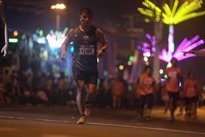 BIB: 42100
                            <button type="button" onclick="openModal(17067597)" class="btn btn-primary btn-sm float-right btn-popup" data-toggle="modal" data-target=".modal-high-quality">
                        <i class="fas fa-shopping-cart"></i> Add to Cart
                    </button>
                                            <button type="button" onclick="isThisMe(17067597, true)" class="btn btn-success btn-sm float-right btn-popup btn-isme hidden" data-toggle="tooltip" data-placement="bottom" title="นี่คือรูปของคุณใช่ไหม คลิกที่นี่เพื่อเอาเข้าอัลบั้ม">
                        <i class="fas fa-plus"></i> Add to album
                    </button>
                    <button type="button" onclick="isThisMe(17067597, false)" class="btn btn-warning btn-sm float-right btn-popup btn-isnotme hidden">
                        <i class="fas fa-ban"></i> Remove from album
                    </button>