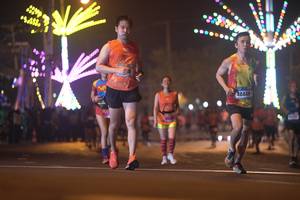 BIB: 40448
                            <button type="button" onclick="openModal(17060051)" class="btn btn-primary btn-sm float-right btn-popup" data-toggle="modal" data-target=".modal-high-quality">
                        <i class="fas fa-shopping-cart"></i> Add to Cart
                    </button>
                                            <button type="button" onclick="isThisMe(17060051, true)" class="btn btn-success btn-sm float-right btn-popup btn-isme hidden" data-toggle="tooltip" data-placement="bottom" title="นี่คือรูปของคุณใช่ไหม คลิกที่นี่เพื่อเอาเข้าอัลบั้ม">
                        <i class="fas fa-plus"></i> Add to album
                    </button>
                    <button type="button" onclick="isThisMe(17060051, false)" class="btn btn-warning btn-sm float-right btn-popup btn-isnotme hidden">
                        <i class="fas fa-ban"></i> Remove from album
                    </button>