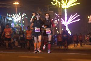BIB: 25359, 26341
                            <button type="button" onclick="openModal(17090291)" class="btn btn-primary btn-sm float-right btn-popup" data-toggle="modal" data-target=".modal-high-quality">
                        <i class="fas fa-shopping-cart"></i> Add to Cart
                    </button>
                                            <button type="button" onclick="isThisMe(17090291, true)" class="btn btn-success btn-sm float-right btn-popup btn-isme hidden" data-toggle="tooltip" data-placement="bottom" title="นี่คือรูปของคุณใช่ไหม คลิกที่นี่เพื่อเอาเข้าอัลบั้ม">
                        <i class="fas fa-plus"></i> Add to album
                    </button>
                    <button type="button" onclick="isThisMe(17090291, false)" class="btn btn-warning btn-sm float-right btn-popup btn-isnotme hidden">
                        <i class="fas fa-ban"></i> Remove from album
                    </button>