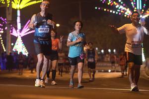 BIB: 40435, 22254, 445
                            <button type="button" onclick="openModal(17101737)" class="btn btn-primary btn-sm float-right btn-popup" data-toggle="modal" data-target=".modal-high-quality">
                        <i class="fas fa-shopping-cart"></i> Add to Cart
                    </button>
                                            <button type="button" onclick="isThisMe(17101737, true)" class="btn btn-success btn-sm float-right btn-popup btn-isme hidden" data-toggle="tooltip" data-placement="bottom" title="นี่คือรูปของคุณใช่ไหม คลิกที่นี่เพื่อเอาเข้าอัลบั้ม">
                        <i class="fas fa-plus"></i> Add to album
                    </button>
                    <button type="button" onclick="isThisMe(17101737, false)" class="btn btn-warning btn-sm float-right btn-popup btn-isnotme hidden">
                        <i class="fas fa-ban"></i> Remove from album
                    </button>
