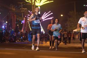 BIB: 40435, 2225, 445
                            <button type="button" onclick="openModal(17101731)" class="btn btn-primary btn-sm float-right btn-popup" data-toggle="modal" data-target=".modal-high-quality">
                        <i class="fas fa-shopping-cart"></i> Add to Cart
                    </button>
                                            <button type="button" onclick="isThisMe(17101731, true)" class="btn btn-success btn-sm float-right btn-popup btn-isme hidden" data-toggle="tooltip" data-placement="bottom" title="นี่คือรูปของคุณใช่ไหม คลิกที่นี่เพื่อเอาเข้าอัลบั้ม">
                        <i class="fas fa-plus"></i> Add to album
                    </button>
                    <button type="button" onclick="isThisMe(17101731, false)" class="btn btn-warning btn-sm float-right btn-popup btn-isnotme hidden">
                        <i class="fas fa-ban"></i> Remove from album
                    </button>