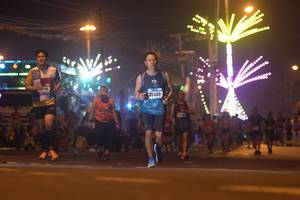 BIB: 796, 0489
                            <button type="button" onclick="openModal(17095596)" class="btn btn-primary btn-sm float-right btn-popup" data-toggle="modal" data-target=".modal-high-quality">
                        <i class="fas fa-shopping-cart"></i> Add to Cart
                    </button>
                                            <button type="button" onclick="isThisMe(17095596, true)" class="btn btn-success btn-sm float-right btn-popup btn-isme hidden" data-toggle="tooltip" data-placement="bottom" title="นี่คือรูปของคุณใช่ไหม คลิกที่นี่เพื่อเอาเข้าอัลบั้ม">
                        <i class="fas fa-plus"></i> Add to album
                    </button>
                    <button type="button" onclick="isThisMe(17095596, false)" class="btn btn-warning btn-sm float-right btn-popup btn-isnotme hidden">
                        <i class="fas fa-ban"></i> Remove from album
                    </button>