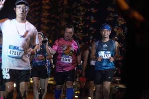 BIB: 2477, 42517, 64416
                            <button type="button" onclick="openModal(16998512)" class="btn btn-primary btn-sm float-right btn-popup" data-toggle="modal" data-target=".modal-high-quality">
                        <i class="fas fa-shopping-cart"></i> Add to Cart
                    </button>
                                            <button type="button" onclick="isThisMe(16998512, true)" class="btn btn-success btn-sm float-right btn-popup btn-isme hidden" data-toggle="tooltip" data-placement="bottom" title="นี่คือรูปของคุณใช่ไหม คลิกที่นี่เพื่อเอาเข้าอัลบั้ม">
                        <i class="fas fa-plus"></i> Add to album
                    </button>
                    <button type="button" onclick="isThisMe(16998512, false)" class="btn btn-warning btn-sm float-right btn-popup btn-isnotme hidden">
                        <i class="fas fa-ban"></i> Remove from album
                    </button>