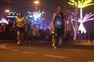 BIB: 42876, 2742
                            <button type="button" onclick="openModal(17114083)" class="btn btn-primary btn-sm float-right btn-popup" data-toggle="modal" data-target=".modal-high-quality">
                        <i class="fas fa-shopping-cart"></i> Add to Cart
                    </button>
                                            <button type="button" onclick="isThisMe(17114083, true)" class="btn btn-success btn-sm float-right btn-popup btn-isme hidden" data-toggle="tooltip" data-placement="bottom" title="นี่คือรูปของคุณใช่ไหม คลิกที่นี่เพื่อเอาเข้าอัลบั้ม">
                        <i class="fas fa-plus"></i> Add to album
                    </button>
                    <button type="button" onclick="isThisMe(17114083, false)" class="btn btn-warning btn-sm float-right btn-popup btn-isnotme hidden">
                        <i class="fas fa-ban"></i> Remove from album
                    </button>