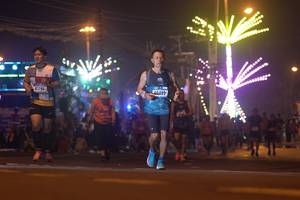 BIB: 41796, 0489
                            <button type="button" onclick="openModal(17095689)" class="btn btn-primary btn-sm float-right btn-popup" data-toggle="modal" data-target=".modal-high-quality">
                        <i class="fas fa-shopping-cart"></i> Add to Cart
                    </button>
                                            <button type="button" onclick="isThisMe(17095689, true)" class="btn btn-success btn-sm float-right btn-popup btn-isme hidden" data-toggle="tooltip" data-placement="bottom" title="นี่คือรูปของคุณใช่ไหม คลิกที่นี่เพื่อเอาเข้าอัลบั้ม">
                        <i class="fas fa-plus"></i> Add to album
                    </button>
                    <button type="button" onclick="isThisMe(17095689, false)" class="btn btn-warning btn-sm float-right btn-popup btn-isnotme hidden">
                        <i class="fas fa-ban"></i> Remove from album
                    </button>