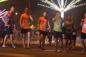 BIB: 425, 64289, 64275, 64273, 41333
                            <button type="button" onclick="openModal(17100306)" class="btn btn-primary btn-sm float-right btn-popup" data-toggle="modal" data-target=".modal-high-quality">
                        <i class="fas fa-shopping-cart"></i> Add to Cart
                    </button>
                                            <button type="button" onclick="isThisMe(17100306, true)" class="btn btn-success btn-sm float-right btn-popup btn-isme hidden" data-toggle="tooltip" data-placement="bottom" title="นี่คือรูปของคุณใช่ไหม คลิกที่นี่เพื่อเอาเข้าอัลบั้ม">
                        <i class="fas fa-plus"></i> Add to album
                    </button>
                    <button type="button" onclick="isThisMe(17100306, false)" class="btn btn-warning btn-sm float-right btn-popup btn-isnotme hidden">
                        <i class="fas fa-ban"></i> Remove from album
                    </button>