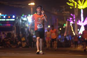 BIB: 41881
                            <button type="button" onclick="openModal(17078071)" class="btn btn-primary btn-sm float-right btn-popup" data-toggle="modal" data-target=".modal-high-quality">
                        <i class="fas fa-shopping-cart"></i> Add to Cart
                    </button>
                                            <button type="button" onclick="isThisMe(17078071, true)" class="btn btn-success btn-sm float-right btn-popup btn-isme hidden" data-toggle="tooltip" data-placement="bottom" title="นี่คือรูปของคุณใช่ไหม คลิกที่นี่เพื่อเอาเข้าอัลบั้ม">
                        <i class="fas fa-plus"></i> Add to album
                    </button>
                    <button type="button" onclick="isThisMe(17078071, false)" class="btn btn-warning btn-sm float-right btn-popup btn-isnotme hidden">
                        <i class="fas fa-ban"></i> Remove from album
                    </button>