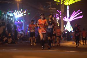 BIB: 41752, 27412
                            <button type="button" onclick="openModal(17077615)" class="btn btn-primary btn-sm float-right btn-popup" data-toggle="modal" data-target=".modal-high-quality">
                        <i class="fas fa-shopping-cart"></i> Add to Cart
                    </button>
                                            <button type="button" onclick="isThisMe(17077615, true)" class="btn btn-success btn-sm float-right btn-popup btn-isme hidden" data-toggle="tooltip" data-placement="bottom" title="นี่คือรูปของคุณใช่ไหม คลิกที่นี่เพื่อเอาเข้าอัลบั้ม">
                        <i class="fas fa-plus"></i> Add to album
                    </button>
                    <button type="button" onclick="isThisMe(17077615, false)" class="btn btn-warning btn-sm float-right btn-popup btn-isnotme hidden">
                        <i class="fas fa-ban"></i> Remove from album
                    </button>