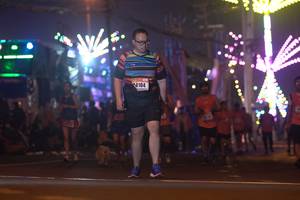 BIB: 4104
                            <button type="button" onclick="openModal(17121222)" class="btn btn-primary btn-sm float-right btn-popup" data-toggle="modal" data-target=".modal-high-quality">
                        <i class="fas fa-shopping-cart"></i> Add to Cart
                    </button>
                                            <button type="button" onclick="isThisMe(17121222, true)" class="btn btn-success btn-sm float-right btn-popup btn-isme hidden" data-toggle="tooltip" data-placement="bottom" title="นี่คือรูปของคุณใช่ไหม คลิกที่นี่เพื่อเอาเข้าอัลบั้ม">
                        <i class="fas fa-plus"></i> Add to album
                    </button>
                    <button type="button" onclick="isThisMe(17121222, false)" class="btn btn-warning btn-sm float-right btn-popup btn-isnotme hidden">
                        <i class="fas fa-ban"></i> Remove from album
                    </button>