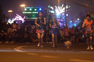 BIB: 44544, 22719
                            <button type="button" onclick="openModal(17121582)" class="btn btn-primary btn-sm float-right btn-popup" data-toggle="modal" data-target=".modal-high-quality">
                        <i class="fas fa-shopping-cart"></i> Add to Cart
                    </button>
                                            <button type="button" onclick="isThisMe(17121582, true)" class="btn btn-success btn-sm float-right btn-popup btn-isme hidden" data-toggle="tooltip" data-placement="bottom" title="นี่คือรูปของคุณใช่ไหม คลิกที่นี่เพื่อเอาเข้าอัลบั้ม">
                        <i class="fas fa-plus"></i> Add to album
                    </button>
                    <button type="button" onclick="isThisMe(17121582, false)" class="btn btn-warning btn-sm float-right btn-popup btn-isnotme hidden">
                        <i class="fas fa-ban"></i> Remove from album
                    </button>