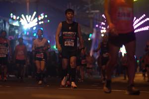 BIB: 40705, 44285
                            <button type="button" onclick="openModal(17093382)" class="btn btn-primary btn-sm float-right btn-popup" data-toggle="modal" data-target=".modal-high-quality">
                        <i class="fas fa-shopping-cart"></i> Add to Cart
                    </button>
                                            <button type="button" onclick="isThisMe(17093382, true)" class="btn btn-success btn-sm float-right btn-popup btn-isme hidden" data-toggle="tooltip" data-placement="bottom" title="นี่คือรูปของคุณใช่ไหม คลิกที่นี่เพื่อเอาเข้าอัลบั้ม">
                        <i class="fas fa-plus"></i> Add to album
                    </button>
                    <button type="button" onclick="isThisMe(17093382, false)" class="btn btn-warning btn-sm float-right btn-popup btn-isnotme hidden">
                        <i class="fas fa-ban"></i> Remove from album
                    </button>