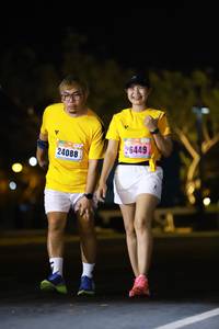 BIB: 26449, 24088
                            <button type="button" onclick="openModal(17231301)" class="btn btn-primary btn-sm float-right btn-popup" data-toggle="modal" data-target=".modal-high-quality">
                        <i class="fas fa-shopping-cart"></i> Add to Cart
                    </button>
                                            <button type="button" onclick="isThisMe(17231301, true)" class="btn btn-success btn-sm float-right btn-popup btn-isme hidden" data-toggle="tooltip" data-placement="bottom" title="นี่คือรูปของคุณใช่ไหม คลิกที่นี่เพื่อเอาเข้าอัลบั้ม">
                        <i class="fas fa-plus"></i> Add to album
                    </button>
                    <button type="button" onclick="isThisMe(17231301, false)" class="btn btn-warning btn-sm float-right btn-popup btn-isnotme hidden">
                        <i class="fas fa-ban"></i> Remove from album
                    </button>