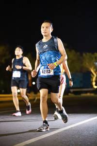 BIB: 42113
                            <button type="button" onclick="openModal(17226161)" class="btn btn-primary btn-sm float-right btn-popup" data-toggle="modal" data-target=".modal-high-quality">
                        <i class="fas fa-shopping-cart"></i> Add to Cart
                    </button>
                                            <button type="button" onclick="isThisMe(17226161, true)" class="btn btn-success btn-sm float-right btn-popup btn-isme hidden" data-toggle="tooltip" data-placement="bottom" title="นี่คือรูปของคุณใช่ไหม คลิกที่นี่เพื่อเอาเข้าอัลบั้ม">
                        <i class="fas fa-plus"></i> Add to album
                    </button>
                    <button type="button" onclick="isThisMe(17226161, false)" class="btn btn-warning btn-sm float-right btn-popup btn-isnotme hidden">
                        <i class="fas fa-ban"></i> Remove from album
                    </button>