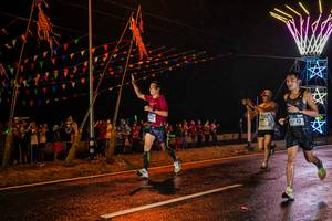 BIB: 1243
                            <button type="button" onclick="openModal(17857296)" class="btn btn-primary btn-sm float-right btn-popup" data-toggle="modal" data-target=".modal-high-quality">
                        <i class="fas fa-shopping-cart"></i> Add to Cart
                    </button>
                                            <button type="button" onclick="isThisMe(17857296, true)" class="btn btn-success btn-sm float-right btn-popup btn-isme hidden" data-toggle="tooltip" data-placement="bottom" title="นี่คือรูปของคุณใช่ไหม คลิกที่นี่เพื่อเอาเข้าอัลบั้ม">
                        <i class="fas fa-plus"></i> Add to album
                    </button>
                    <button type="button" onclick="isThisMe(17857296, false)" class="btn btn-warning btn-sm float-right btn-popup btn-isnotme hidden">
                        <i class="fas fa-ban"></i> Remove from album
                    </button>