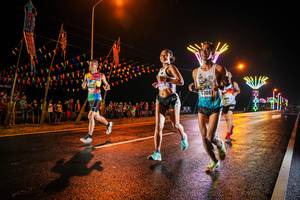 BIB: 40061
                            <button type="button" onclick="openModal(17856076)" class="btn btn-primary btn-sm float-right btn-popup" data-toggle="modal" data-target=".modal-high-quality">
                        <i class="fas fa-shopping-cart"></i> Add to Cart
                    </button>
                                            <button type="button" onclick="isThisMe(17856076, true)" class="btn btn-success btn-sm float-right btn-popup btn-isme hidden" data-toggle="tooltip" data-placement="bottom" title="นี่คือรูปของคุณใช่ไหม คลิกที่นี่เพื่อเอาเข้าอัลบั้ม">
                        <i class="fas fa-plus"></i> Add to album
                    </button>
                    <button type="button" onclick="isThisMe(17856076, false)" class="btn btn-warning btn-sm float-right btn-popup btn-isnotme hidden">
                        <i class="fas fa-ban"></i> Remove from album
                    </button>