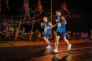 BIB: 966
                            <button type="button" onclick="openModal(17858127)" class="btn btn-primary btn-sm float-right btn-popup" data-toggle="modal" data-target=".modal-high-quality">
                        <i class="fas fa-shopping-cart"></i> Add to Cart
                    </button>
                                            <button type="button" onclick="isThisMe(17858127, true)" class="btn btn-success btn-sm float-right btn-popup btn-isme hidden" data-toggle="tooltip" data-placement="bottom" title="นี่คือรูปของคุณใช่ไหม คลิกที่นี่เพื่อเอาเข้าอัลบั้ม">
                        <i class="fas fa-plus"></i> Add to album
                    </button>
                    <button type="button" onclick="isThisMe(17858127, false)" class="btn btn-warning btn-sm float-right btn-popup btn-isnotme hidden">
                        <i class="fas fa-ban"></i> Remove from album
                    </button>