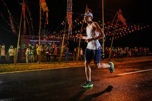 BIB: 202
                            <button type="button" onclick="openModal(17854620)" class="btn btn-primary btn-sm float-right btn-popup" data-toggle="modal" data-target=".modal-high-quality">
                        <i class="fas fa-shopping-cart"></i> Add to Cart
                    </button>
                                            <button type="button" onclick="isThisMe(17854620, true)" class="btn btn-success btn-sm float-right btn-popup btn-isme hidden" data-toggle="tooltip" data-placement="bottom" title="นี่คือรูปของคุณใช่ไหม คลิกที่นี่เพื่อเอาเข้าอัลบั้ม">
                        <i class="fas fa-plus"></i> Add to album
                    </button>
                    <button type="button" onclick="isThisMe(17854620, false)" class="btn btn-warning btn-sm float-right btn-popup btn-isnotme hidden">
                        <i class="fas fa-ban"></i> Remove from album
                    </button>