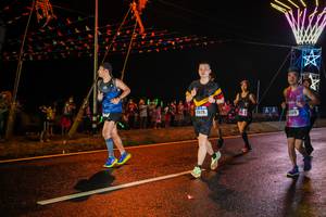 BIB: 929
                            <button type="button" onclick="openModal(17863392)" class="btn btn-primary btn-sm float-right btn-popup" data-toggle="modal" data-target=".modal-high-quality">
                        <i class="fas fa-shopping-cart"></i> Add to Cart
                    </button>
                                            <button type="button" onclick="isThisMe(17863392, true)" class="btn btn-success btn-sm float-right btn-popup btn-isme hidden" data-toggle="tooltip" data-placement="bottom" title="นี่คือรูปของคุณใช่ไหม คลิกที่นี่เพื่อเอาเข้าอัลบั้ม">
                        <i class="fas fa-plus"></i> Add to album
                    </button>
                    <button type="button" onclick="isThisMe(17863392, false)" class="btn btn-warning btn-sm float-right btn-popup btn-isnotme hidden">
                        <i class="fas fa-ban"></i> Remove from album
                    </button>