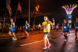 BIB: 0121
                            <button type="button" onclick="openModal(17863364)" class="btn btn-primary btn-sm float-right btn-popup" data-toggle="modal" data-target=".modal-high-quality">
                        <i class="fas fa-shopping-cart"></i> Add to Cart
                    </button>
                                            <button type="button" onclick="isThisMe(17863364, true)" class="btn btn-success btn-sm float-right btn-popup btn-isme hidden" data-toggle="tooltip" data-placement="bottom" title="นี่คือรูปของคุณใช่ไหม คลิกที่นี่เพื่อเอาเข้าอัลบั้ม">
                        <i class="fas fa-plus"></i> Add to album
                    </button>
                    <button type="button" onclick="isThisMe(17863364, false)" class="btn btn-warning btn-sm float-right btn-popup btn-isnotme hidden">
                        <i class="fas fa-ban"></i> Remove from album
                    </button>