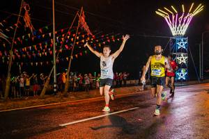 BIB: 205
                            <button type="button" onclick="openModal(17857324)" class="btn btn-primary btn-sm float-right btn-popup" data-toggle="modal" data-target=".modal-high-quality">
                        <i class="fas fa-shopping-cart"></i> Add to Cart
                    </button>
                                            <button type="button" onclick="isThisMe(17857324, true)" class="btn btn-success btn-sm float-right btn-popup btn-isme hidden" data-toggle="tooltip" data-placement="bottom" title="นี่คือรูปของคุณใช่ไหม คลิกที่นี่เพื่อเอาเข้าอัลบั้ม">
                        <i class="fas fa-plus"></i> Add to album
                    </button>
                    <button type="button" onclick="isThisMe(17857324, false)" class="btn btn-warning btn-sm float-right btn-popup btn-isnotme hidden">
                        <i class="fas fa-ban"></i> Remove from album
                    </button>