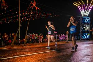 BIB: 41800
                            <button type="button" onclick="openModal(17859926)" class="btn btn-primary btn-sm float-right btn-popup" data-toggle="modal" data-target=".modal-high-quality">
                        <i class="fas fa-shopping-cart"></i> Add to Cart
                    </button>
                                            <button type="button" onclick="isThisMe(17859926, true)" class="btn btn-success btn-sm float-right btn-popup btn-isme hidden" data-toggle="tooltip" data-placement="bottom" title="นี่คือรูปของคุณใช่ไหม คลิกที่นี่เพื่อเอาเข้าอัลบั้ม">
                        <i class="fas fa-plus"></i> Add to album
                    </button>
                    <button type="button" onclick="isThisMe(17859926, false)" class="btn btn-warning btn-sm float-right btn-popup btn-isnotme hidden">
                        <i class="fas fa-ban"></i> Remove from album
                    </button>