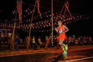 BIB: 282
                            <button type="button" onclick="openModal(17853933)" class="btn btn-primary btn-sm float-right btn-popup" data-toggle="modal" data-target=".modal-high-quality">
                        <i class="fas fa-shopping-cart"></i> Add to Cart
                    </button>
                                            <button type="button" onclick="isThisMe(17853933, true)" class="btn btn-success btn-sm float-right btn-popup btn-isme hidden" data-toggle="tooltip" data-placement="bottom" title="นี่คือรูปของคุณใช่ไหม คลิกที่นี่เพื่อเอาเข้าอัลบั้ม">
                        <i class="fas fa-plus"></i> Add to album
                    </button>
                    <button type="button" onclick="isThisMe(17853933, false)" class="btn btn-warning btn-sm float-right btn-popup btn-isnotme hidden">
                        <i class="fas fa-ban"></i> Remove from album
                    </button>