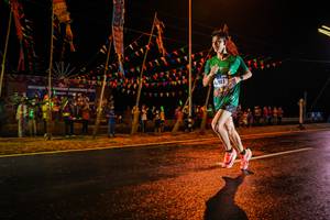 BIB: 983
                            <button type="button" onclick="openModal(17854570)" class="btn btn-primary btn-sm float-right btn-popup" data-toggle="modal" data-target=".modal-high-quality">
                        <i class="fas fa-shopping-cart"></i> Add to Cart
                    </button>
                                            <button type="button" onclick="isThisMe(17854570, true)" class="btn btn-success btn-sm float-right btn-popup btn-isme hidden" data-toggle="tooltip" data-placement="bottom" title="นี่คือรูปของคุณใช่ไหม คลิกที่นี่เพื่อเอาเข้าอัลบั้ม">
                        <i class="fas fa-plus"></i> Add to album
                    </button>
                    <button type="button" onclick="isThisMe(17854570, false)" class="btn btn-warning btn-sm float-right btn-popup btn-isnotme hidden">
                        <i class="fas fa-ban"></i> Remove from album
                    </button>