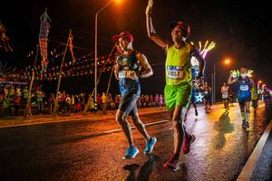 BIB: 41057, 353
                            <button type="button" onclick="openModal(17858248)" class="btn btn-primary btn-sm float-right btn-popup" data-toggle="modal" data-target=".modal-high-quality">
                        <i class="fas fa-shopping-cart"></i> Add to Cart
                    </button>
                                            <button type="button" onclick="isThisMe(17858248, true)" class="btn btn-success btn-sm float-right btn-popup btn-isme hidden" data-toggle="tooltip" data-placement="bottom" title="นี่คือรูปของคุณใช่ไหม คลิกที่นี่เพื่อเอาเข้าอัลบั้ม">
                        <i class="fas fa-plus"></i> Add to album
                    </button>
                    <button type="button" onclick="isThisMe(17858248, false)" class="btn btn-warning btn-sm float-right btn-popup btn-isnotme hidden">
                        <i class="fas fa-ban"></i> Remove from album
                    </button>