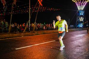 BIB: 4943
                            <button type="button" onclick="openModal(17863541)" class="btn btn-primary btn-sm float-right btn-popup" data-toggle="modal" data-target=".modal-high-quality">
                        <i class="fas fa-shopping-cart"></i> Add to Cart
                    </button>
                                            <button type="button" onclick="isThisMe(17863541, true)" class="btn btn-success btn-sm float-right btn-popup btn-isme hidden" data-toggle="tooltip" data-placement="bottom" title="นี่คือรูปของคุณใช่ไหม คลิกที่นี่เพื่อเอาเข้าอัลบั้ม">
                        <i class="fas fa-plus"></i> Add to album
                    </button>
                    <button type="button" onclick="isThisMe(17863541, false)" class="btn btn-warning btn-sm float-right btn-popup btn-isnotme hidden">
                        <i class="fas fa-ban"></i> Remove from album
                    </button>