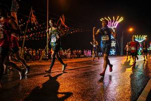 BIB: 1542, 40507
                            <button type="button" onclick="openModal(17859050)" class="btn btn-primary btn-sm float-right btn-popup" data-toggle="modal" data-target=".modal-high-quality">
                        <i class="fas fa-shopping-cart"></i> Add to Cart
                    </button>
                                            <button type="button" onclick="isThisMe(17859050, true)" class="btn btn-success btn-sm float-right btn-popup btn-isme hidden" data-toggle="tooltip" data-placement="bottom" title="นี่คือรูปของคุณใช่ไหม คลิกที่นี่เพื่อเอาเข้าอัลบั้ม">
                        <i class="fas fa-plus"></i> Add to album
                    </button>
                    <button type="button" onclick="isThisMe(17859050, false)" class="btn btn-warning btn-sm float-right btn-popup btn-isnotme hidden">
                        <i class="fas fa-ban"></i> Remove from album
                    </button>