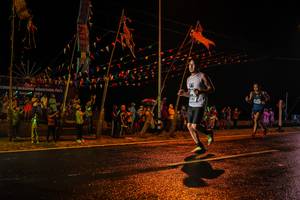 BIB: 202
                            <button type="button" onclick="openModal(17859744)" class="btn btn-primary btn-sm float-right btn-popup" data-toggle="modal" data-target=".modal-high-quality">
                        <i class="fas fa-shopping-cart"></i> Add to Cart
                    </button>
                                            <button type="button" onclick="isThisMe(17859744, true)" class="btn btn-success btn-sm float-right btn-popup btn-isme hidden" data-toggle="tooltip" data-placement="bottom" title="นี่คือรูปของคุณใช่ไหม คลิกที่นี่เพื่อเอาเข้าอัลบั้ม">
                        <i class="fas fa-plus"></i> Add to album
                    </button>
                    <button type="button" onclick="isThisMe(17859744, false)" class="btn btn-warning btn-sm float-right btn-popup btn-isnotme hidden">
                        <i class="fas fa-ban"></i> Remove from album
                    </button>