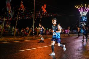 BIB: 222
                            <button type="button" onclick="openModal(17863595)" class="btn btn-primary btn-sm float-right btn-popup" data-toggle="modal" data-target=".modal-high-quality">
                        <i class="fas fa-shopping-cart"></i> Add to Cart
                    </button>
                                            <button type="button" onclick="isThisMe(17863595, true)" class="btn btn-success btn-sm float-right btn-popup btn-isme hidden" data-toggle="tooltip" data-placement="bottom" title="นี่คือรูปของคุณใช่ไหม คลิกที่นี่เพื่อเอาเข้าอัลบั้ม">
                        <i class="fas fa-plus"></i> Add to album
                    </button>
                    <button type="button" onclick="isThisMe(17863595, false)" class="btn btn-warning btn-sm float-right btn-popup btn-isnotme hidden">
                        <i class="fas fa-ban"></i> Remove from album
                    </button>