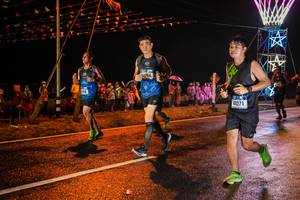 BIB: 764, 40271
                            <button type="button" onclick="openModal(17861494)" class="btn btn-primary btn-sm float-right btn-popup" data-toggle="modal" data-target=".modal-high-quality">
                        <i class="fas fa-shopping-cart"></i> Add to Cart
                    </button>
                                            <button type="button" onclick="isThisMe(17861494, true)" class="btn btn-success btn-sm float-right btn-popup btn-isme hidden" data-toggle="tooltip" data-placement="bottom" title="นี่คือรูปของคุณใช่ไหม คลิกที่นี่เพื่อเอาเข้าอัลบั้ม">
                        <i class="fas fa-plus"></i> Add to album
                    </button>
                    <button type="button" onclick="isThisMe(17861494, false)" class="btn btn-warning btn-sm float-right btn-popup btn-isnotme hidden">
                        <i class="fas fa-ban"></i> Remove from album
                    </button>