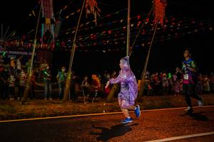 BIB: 
                            <button type="button" onclick="openModal(17863270)" class="btn btn-primary btn-sm float-right btn-popup" data-toggle="modal" data-target=".modal-high-quality">
                        <i class="fas fa-shopping-cart"></i> Add to Cart
                    </button>
                                            <button type="button" onclick="isThisMe(17863270, true)" class="btn btn-success btn-sm float-right btn-popup btn-isme hidden" data-toggle="tooltip" data-placement="bottom" title="นี่คือรูปของคุณใช่ไหม คลิกที่นี่เพื่อเอาเข้าอัลบั้ม">
                        <i class="fas fa-plus"></i> Add to album
                    </button>
                    <button type="button" onclick="isThisMe(17863270, false)" class="btn btn-warning btn-sm float-right btn-popup btn-isnotme hidden">
                        <i class="fas fa-ban"></i> Remove from album
                    </button>