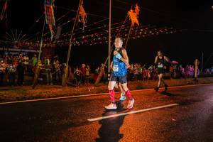 BIB: 202
                            <button type="button" onclick="openModal(17862357)" class="btn btn-primary btn-sm float-right btn-popup" data-toggle="modal" data-target=".modal-high-quality">
                        <i class="fas fa-shopping-cart"></i> Add to Cart
                    </button>
                                            <button type="button" onclick="isThisMe(17862357, true)" class="btn btn-success btn-sm float-right btn-popup btn-isme hidden" data-toggle="tooltip" data-placement="bottom" title="นี่คือรูปของคุณใช่ไหม คลิกที่นี่เพื่อเอาเข้าอัลบั้ม">
                        <i class="fas fa-plus"></i> Add to album
                    </button>
                    <button type="button" onclick="isThisMe(17862357, false)" class="btn btn-warning btn-sm float-right btn-popup btn-isnotme hidden">
                        <i class="fas fa-ban"></i> Remove from album
                    </button>