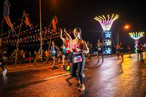 BIB: 4811
                            <button type="button" onclick="openModal(17857196)" class="btn btn-primary btn-sm float-right btn-popup" data-toggle="modal" data-target=".modal-high-quality">
                        <i class="fas fa-shopping-cart"></i> Add to Cart
                    </button>
                                            <button type="button" onclick="isThisMe(17857196, true)" class="btn btn-success btn-sm float-right btn-popup btn-isme hidden" data-toggle="tooltip" data-placement="bottom" title="นี่คือรูปของคุณใช่ไหม คลิกที่นี่เพื่อเอาเข้าอัลบั้ม">
                        <i class="fas fa-plus"></i> Add to album
                    </button>
                    <button type="button" onclick="isThisMe(17857196, false)" class="btn btn-warning btn-sm float-right btn-popup btn-isnotme hidden">
                        <i class="fas fa-ban"></i> Remove from album
                    </button>