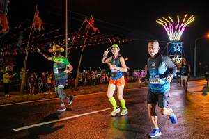 BIB: 41090
                            <button type="button" onclick="openModal(17861692)" class="btn btn-primary btn-sm float-right btn-popup" data-toggle="modal" data-target=".modal-high-quality">
                        <i class="fas fa-shopping-cart"></i> Add to Cart
                    </button>
                                            <button type="button" onclick="isThisMe(17861692, true)" class="btn btn-success btn-sm float-right btn-popup btn-isme hidden" data-toggle="tooltip" data-placement="bottom" title="นี่คือรูปของคุณใช่ไหม คลิกที่นี่เพื่อเอาเข้าอัลบั้ม">
                        <i class="fas fa-plus"></i> Add to album
                    </button>
                    <button type="button" onclick="isThisMe(17861692, false)" class="btn btn-warning btn-sm float-right btn-popup btn-isnotme hidden">
                        <i class="fas fa-ban"></i> Remove from album
                    </button>