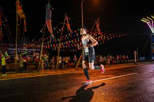 BIB: 202
                            <button type="button" onclick="openModal(17856449)" class="btn btn-primary btn-sm float-right btn-popup" data-toggle="modal" data-target=".modal-high-quality">
                        <i class="fas fa-shopping-cart"></i> Add to Cart
                    </button>
                                            <button type="button" onclick="isThisMe(17856449, true)" class="btn btn-success btn-sm float-right btn-popup btn-isme hidden" data-toggle="tooltip" data-placement="bottom" title="นี่คือรูปของคุณใช่ไหม คลิกที่นี่เพื่อเอาเข้าอัลบั้ม">
                        <i class="fas fa-plus"></i> Add to album
                    </button>
                    <button type="button" onclick="isThisMe(17856449, false)" class="btn btn-warning btn-sm float-right btn-popup btn-isnotme hidden">
                        <i class="fas fa-ban"></i> Remove from album
                    </button>